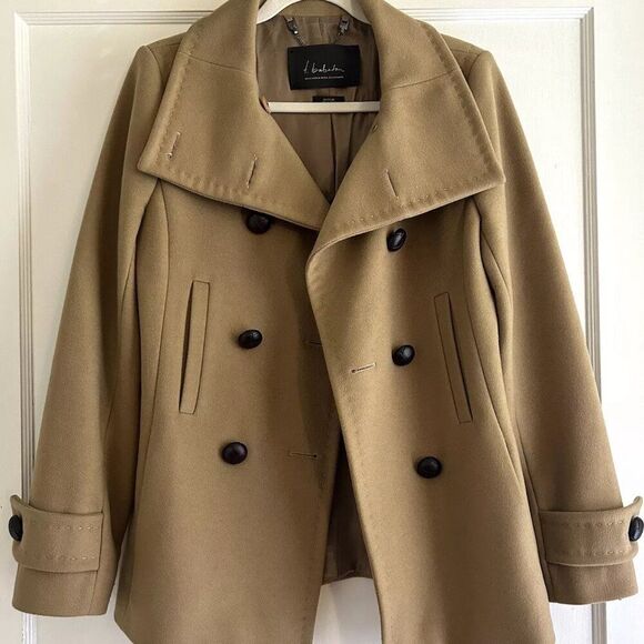 Aritzia Camel Double-Breasted Leather Jacket - Picture 4 of 14